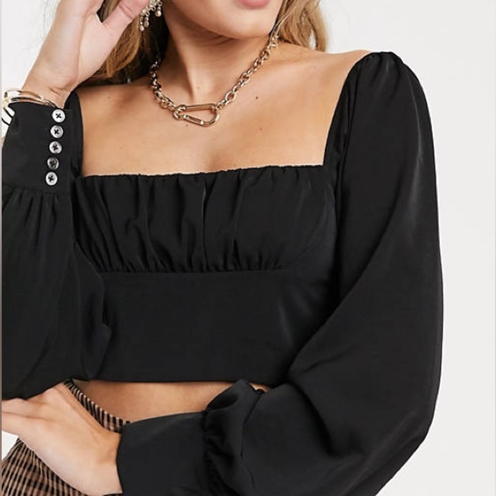 Capulet cropped blouse — size SMALL